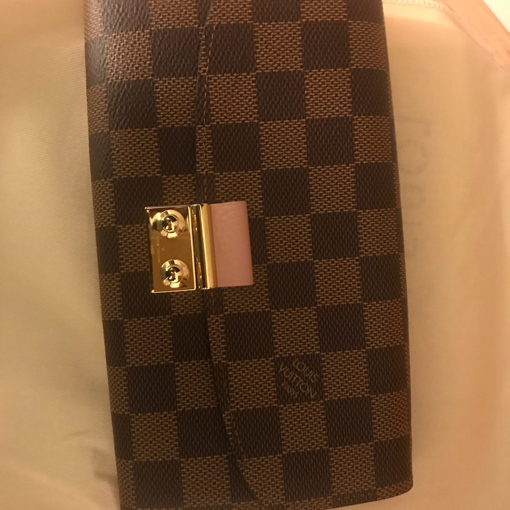 LOUIS VUITTON CROISETTE PORTFOLIO - Picture 3 of 8